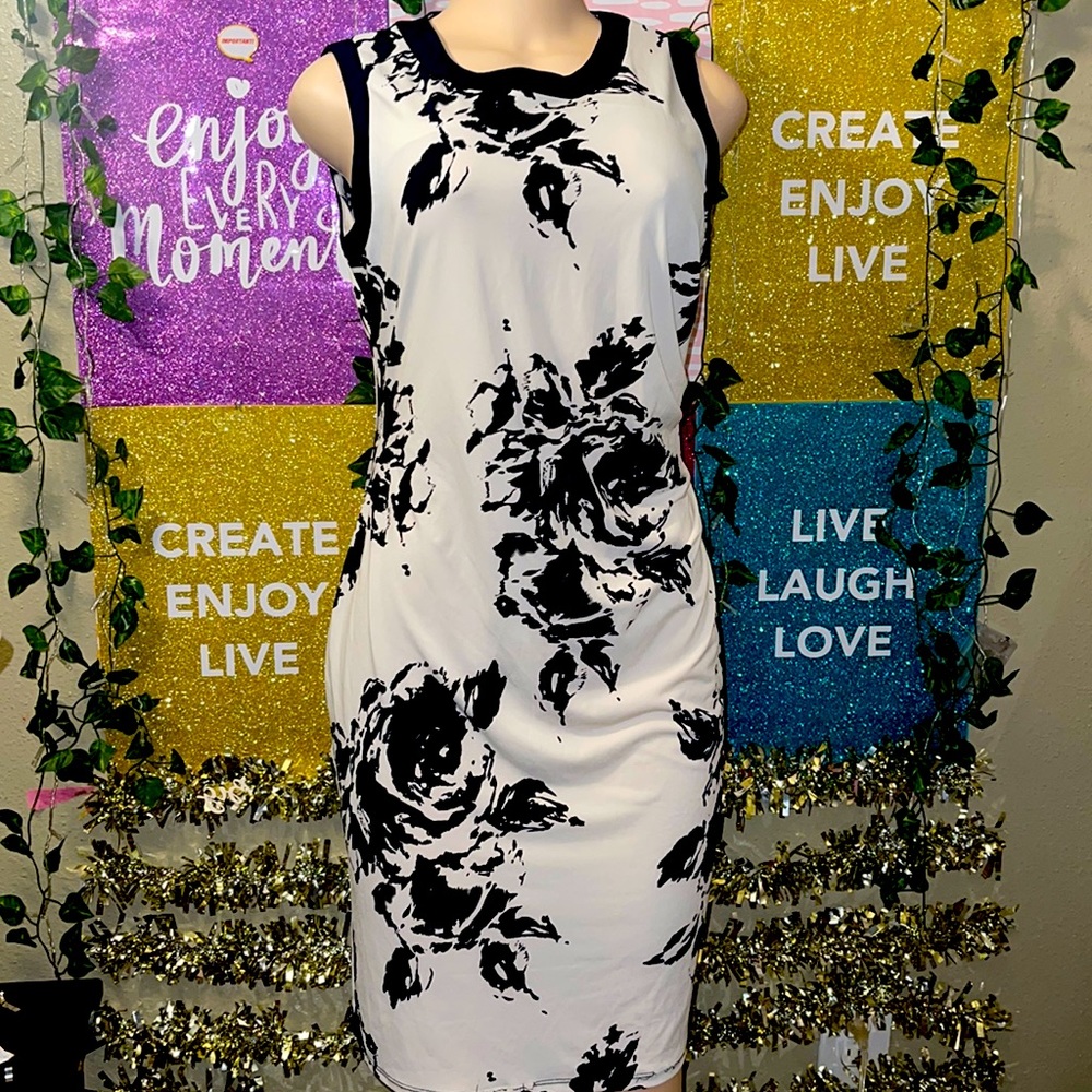 Danillo Boutique Size 10 Black Flower Print on a White Dress